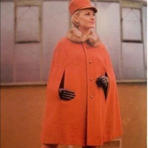 Black Apt. 9 Lightweight Cape